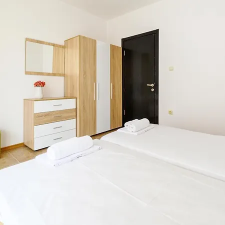 Apartment Robinson