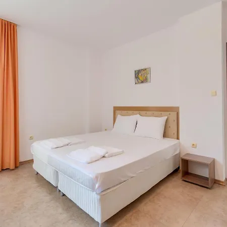 Robinson エレニテ