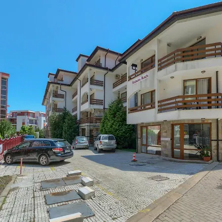 Robinson アパート *