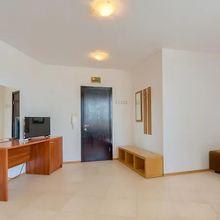Apartment Robinson