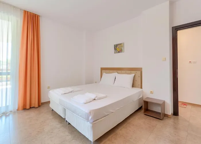 Robinson Елените