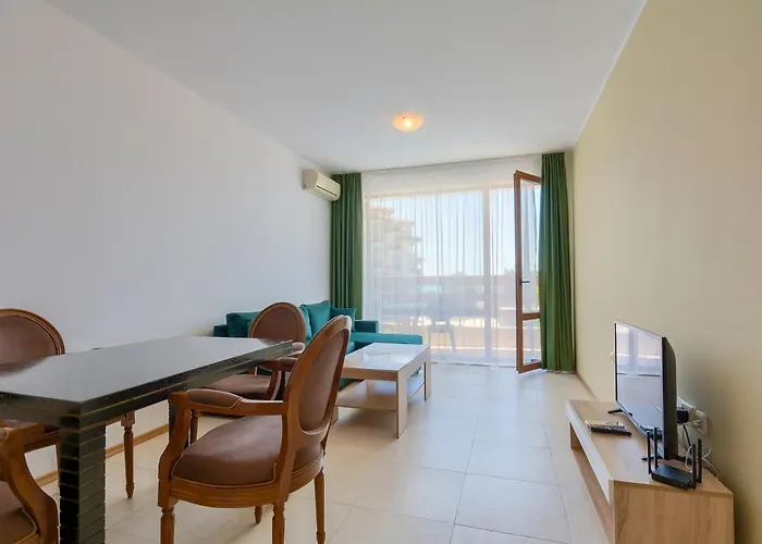 Апартамент Robinson *