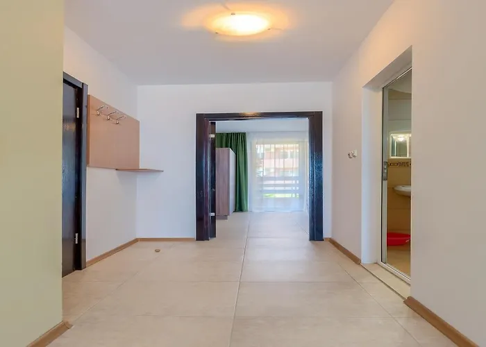 Robinson Апартамент Елените